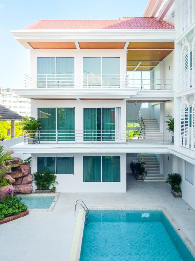 Peranakan House Phuket Exterior foto
