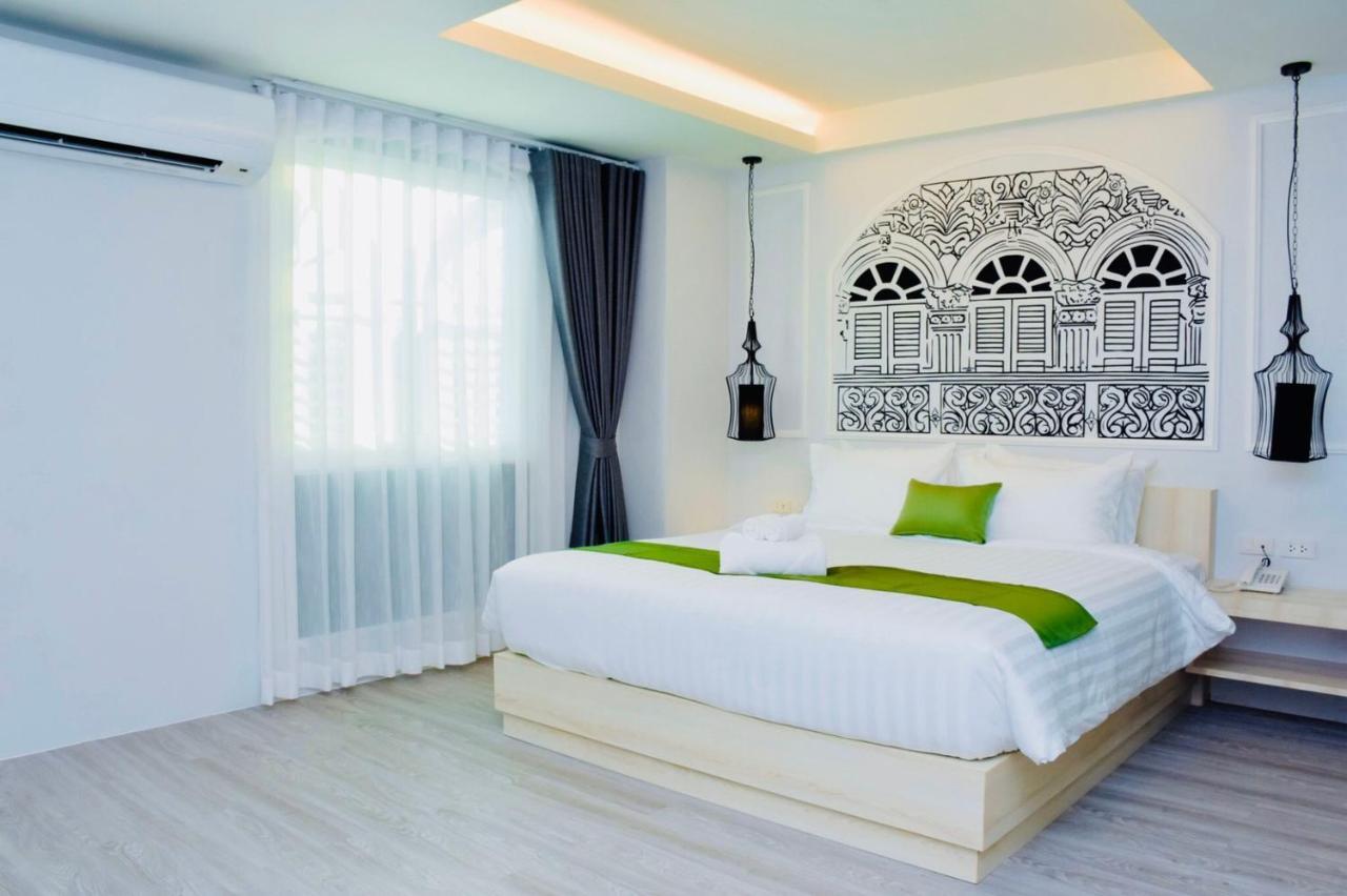 Peranakan House Phuket Exterior foto